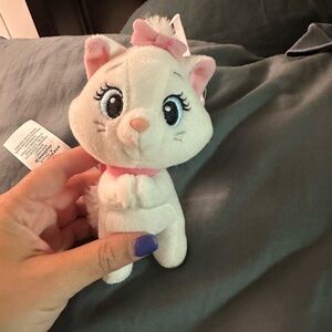 Marie hugging magnet